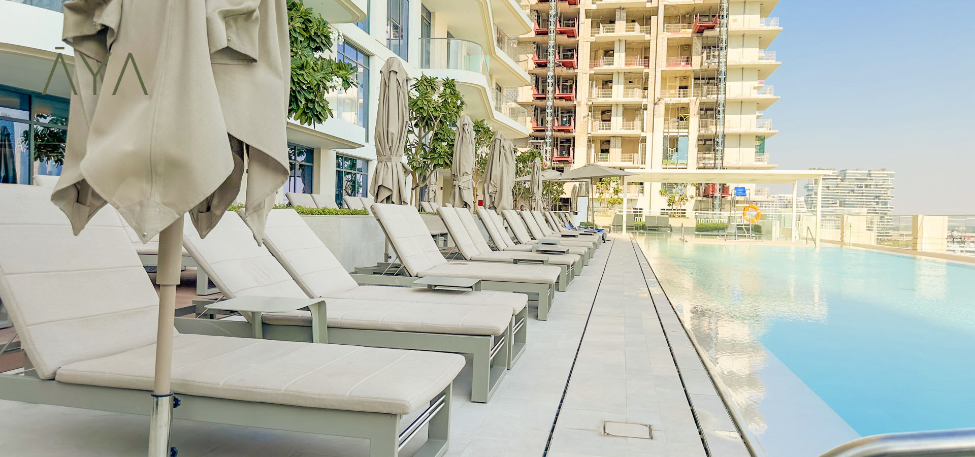 Exquisite Beachfront 1BR Living in Palm Jumeirah's