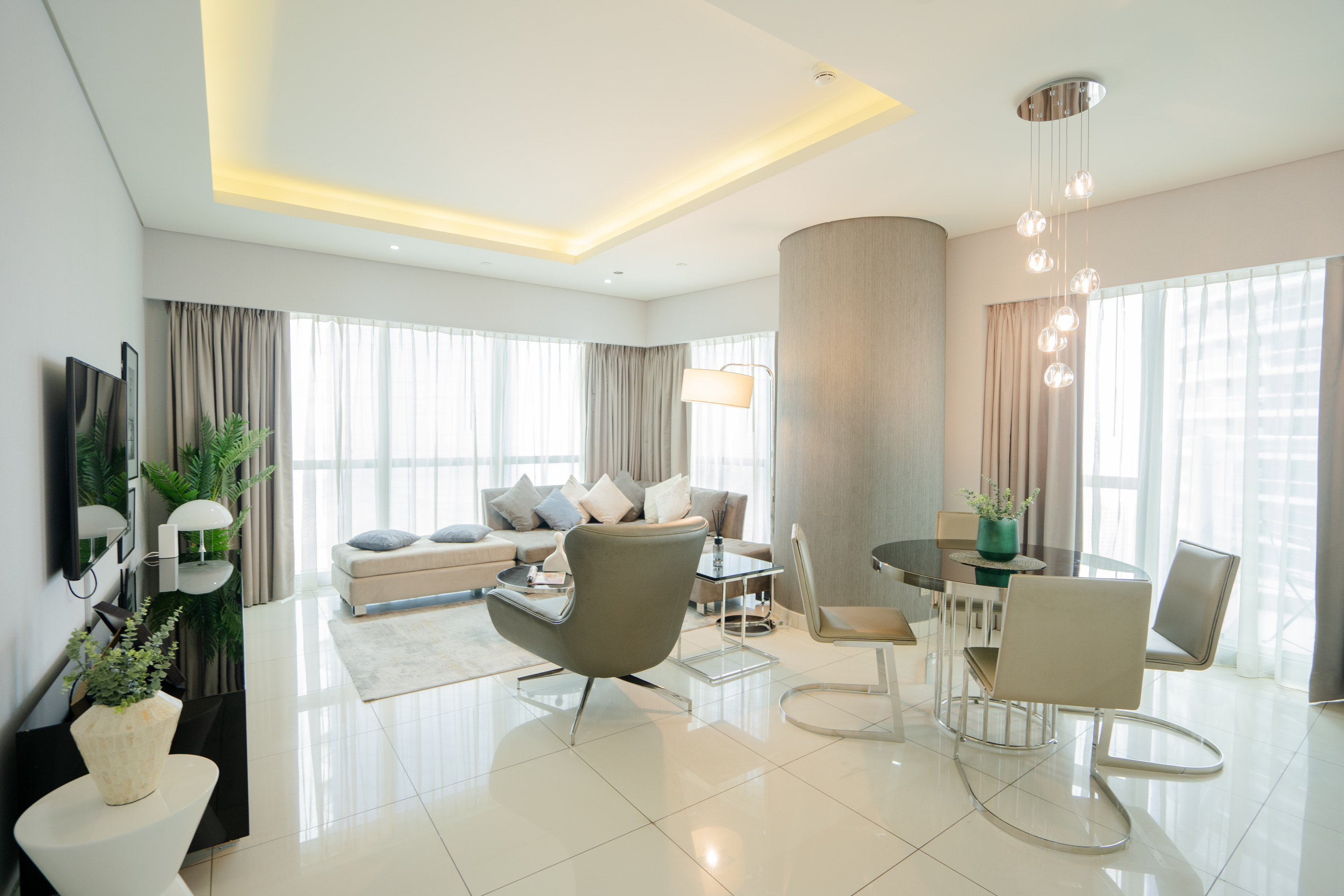 Luxury 2BR with Burj Khalifa & Dubai Frame Views