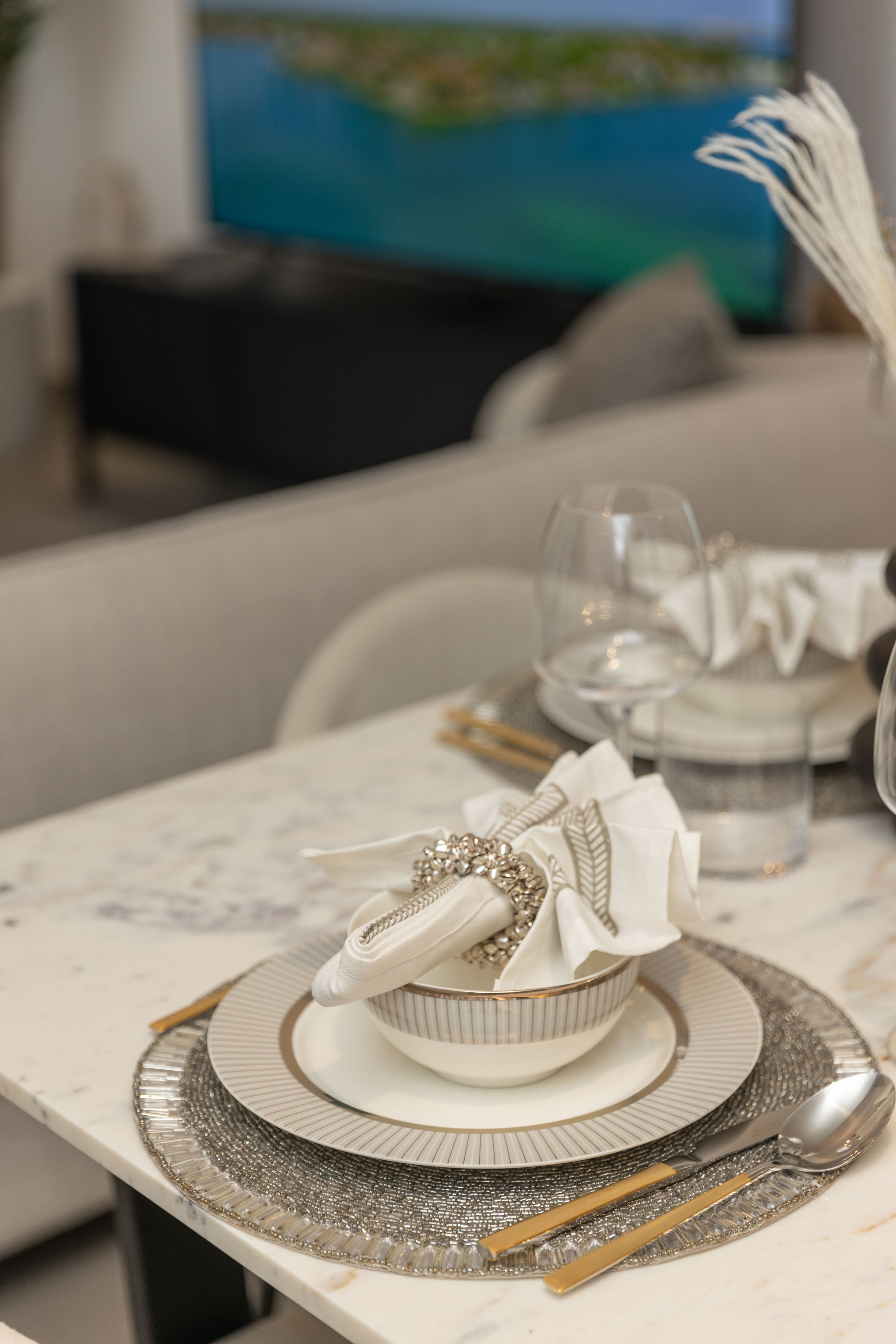 Exquisite 2BR Apt at Prive Residences, Dubai Hills