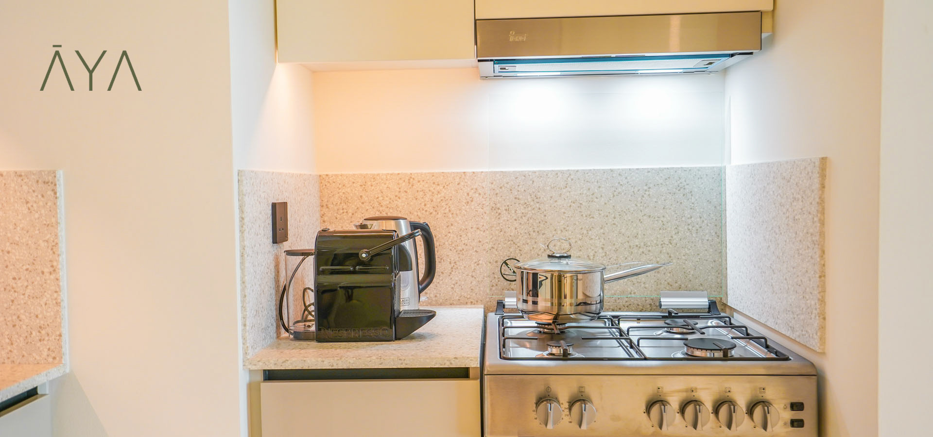 Beachfront Apartment With all Amenities and Pool