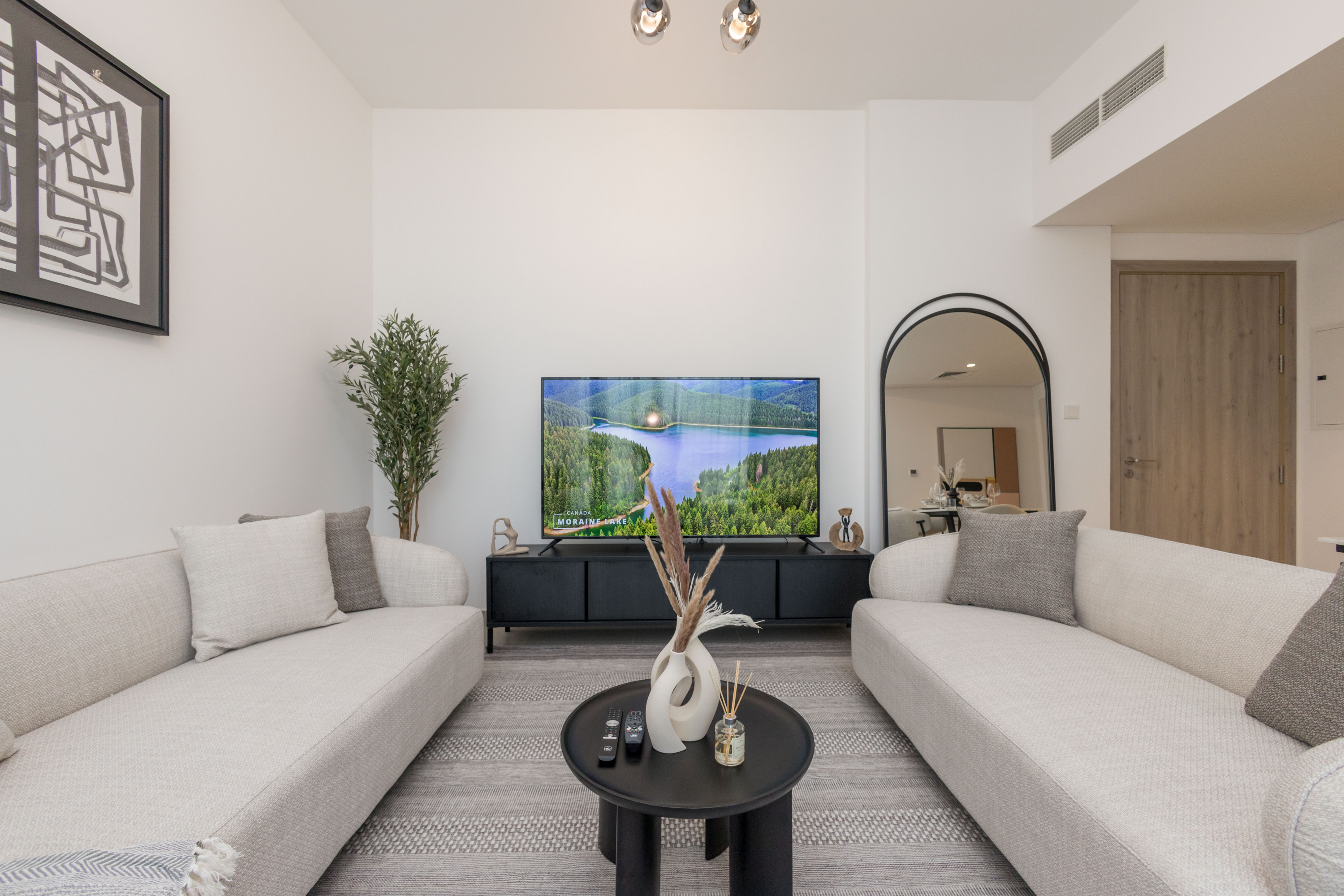 Exquisite 2BR Apt at Prive Residences, Dubai Hills